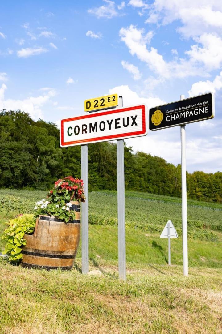 Nuit Insolite : Tonneau Enchante Cormoyeux Exterior foto